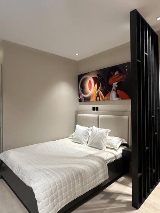 ستديو فاخر بموقع مميز Apartment *